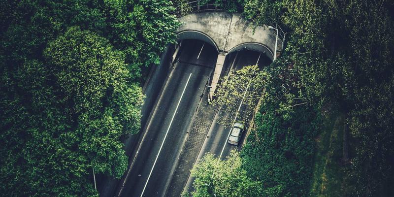 从涂鸦艺术到声音工程：用虚拟管弦乐与专业音频设备开启编曲之旅