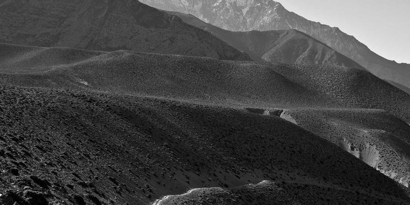 从编曲到混音：揭秘专业音乐制作的核心流程与DAW实战技巧