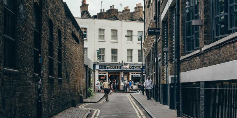 音乐制作中的动态处理艺术：从MIDI Controllers到Mixing的压缩器与限制器实战指南